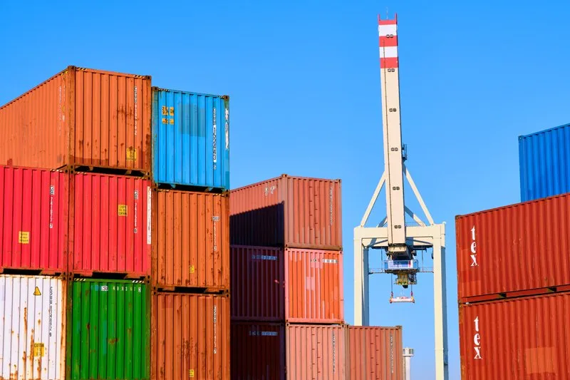 containers-for-shipping