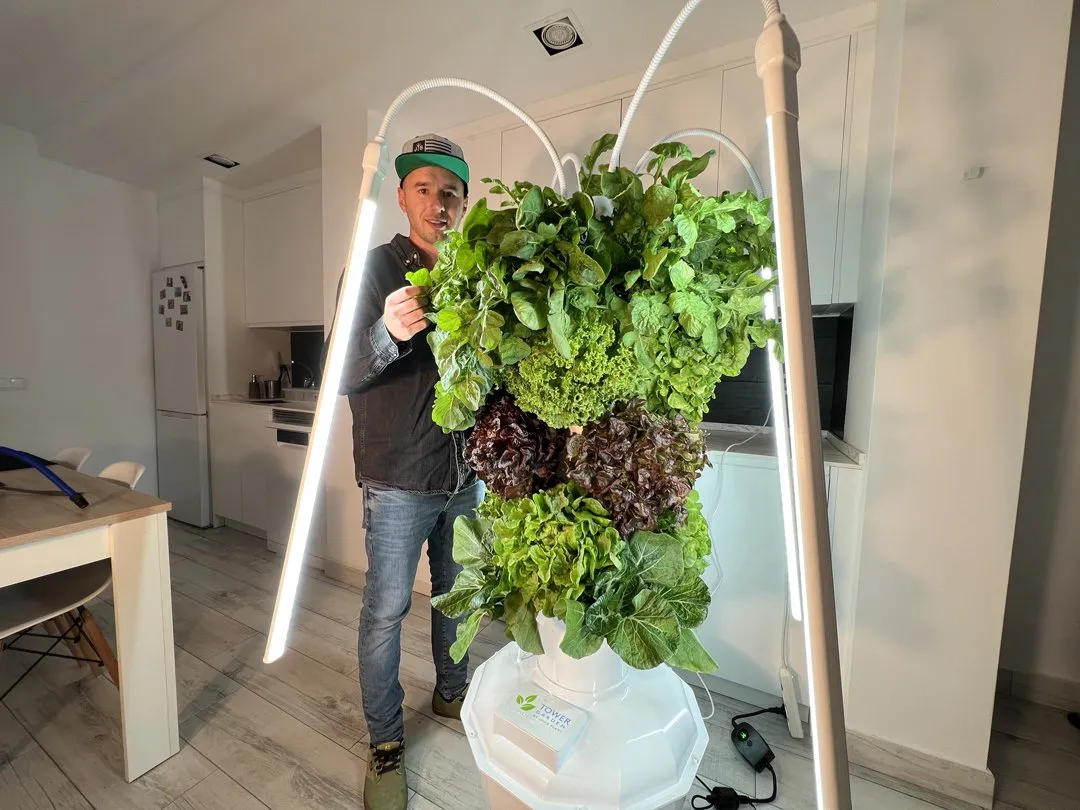 tower-garden-home-led-lights
